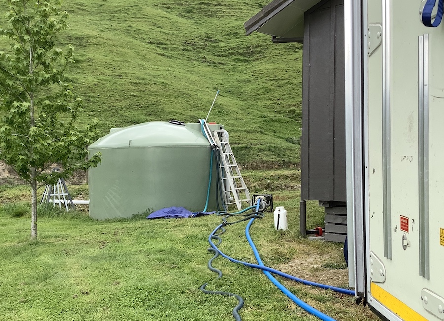 Why you should use a Water Tank Cleaning Specialist